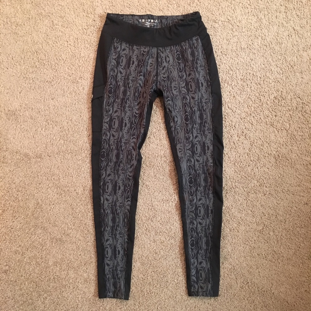 NWOT Soybu yoga leggings